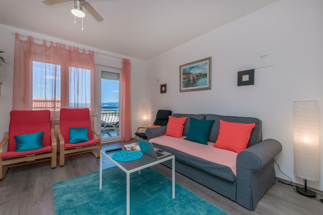 Apartment Adrian Omis Ngoại thất bức ảnh